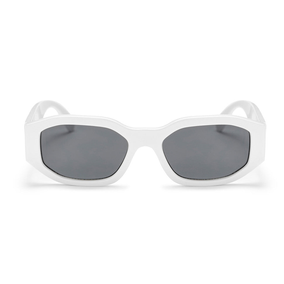 BROOKLYN WHITE OUTLET